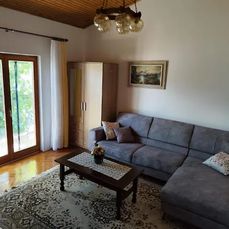 House Ivana *